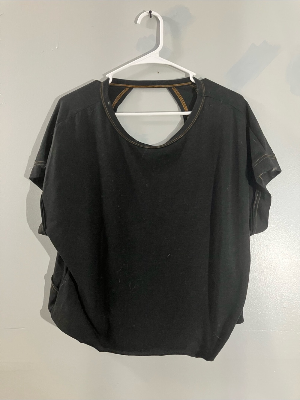 Black Women's Short Sleeve Scoop Neck Top